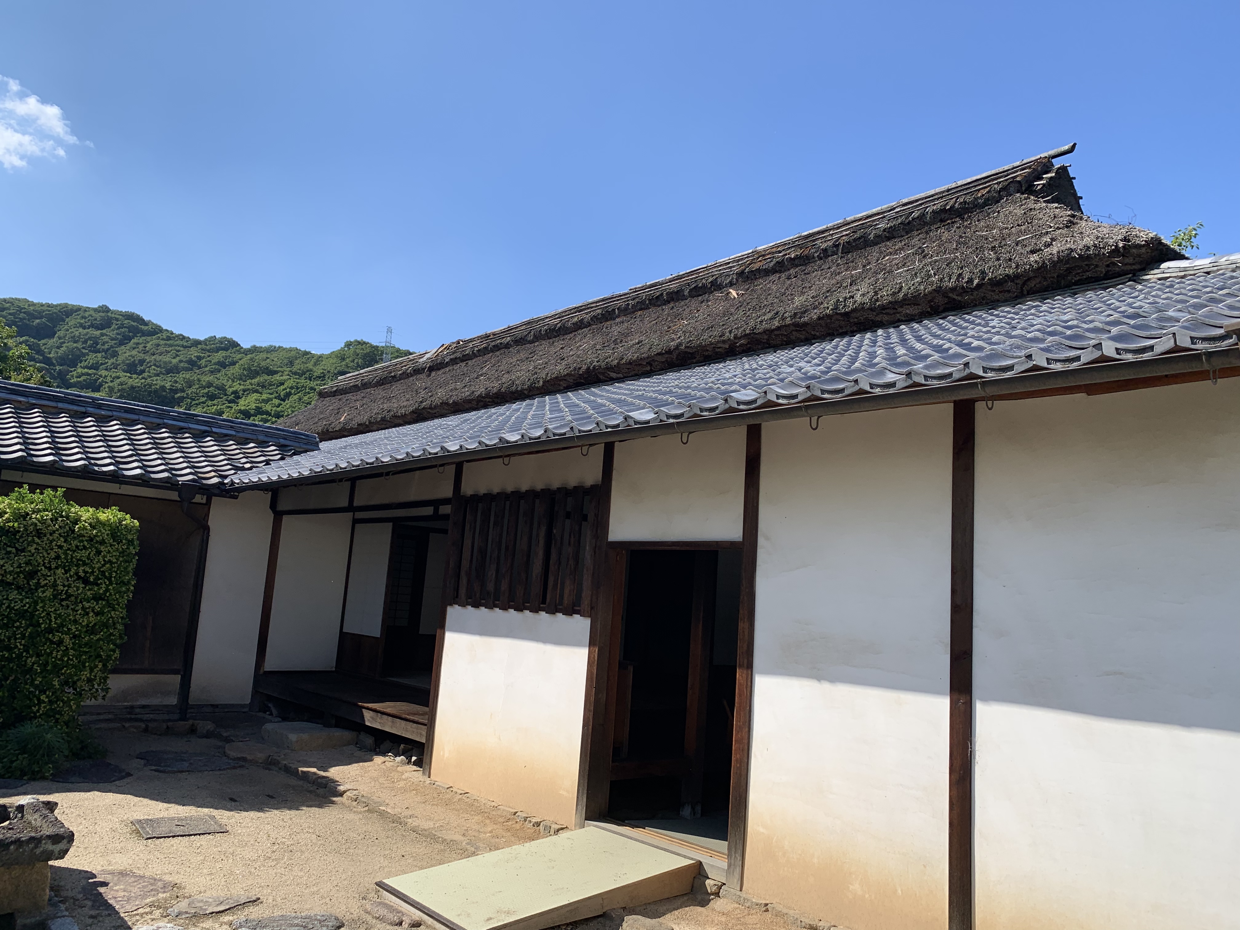 明治からある屋敷の屋根裏から出た 印籠 工芸品